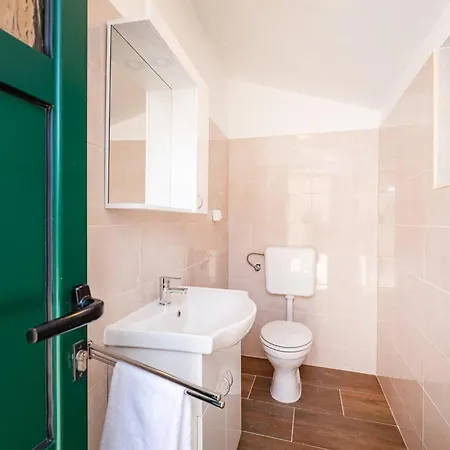 Semesterbostad My Dalmatia - Lana With Private Heated Pool And Sauna